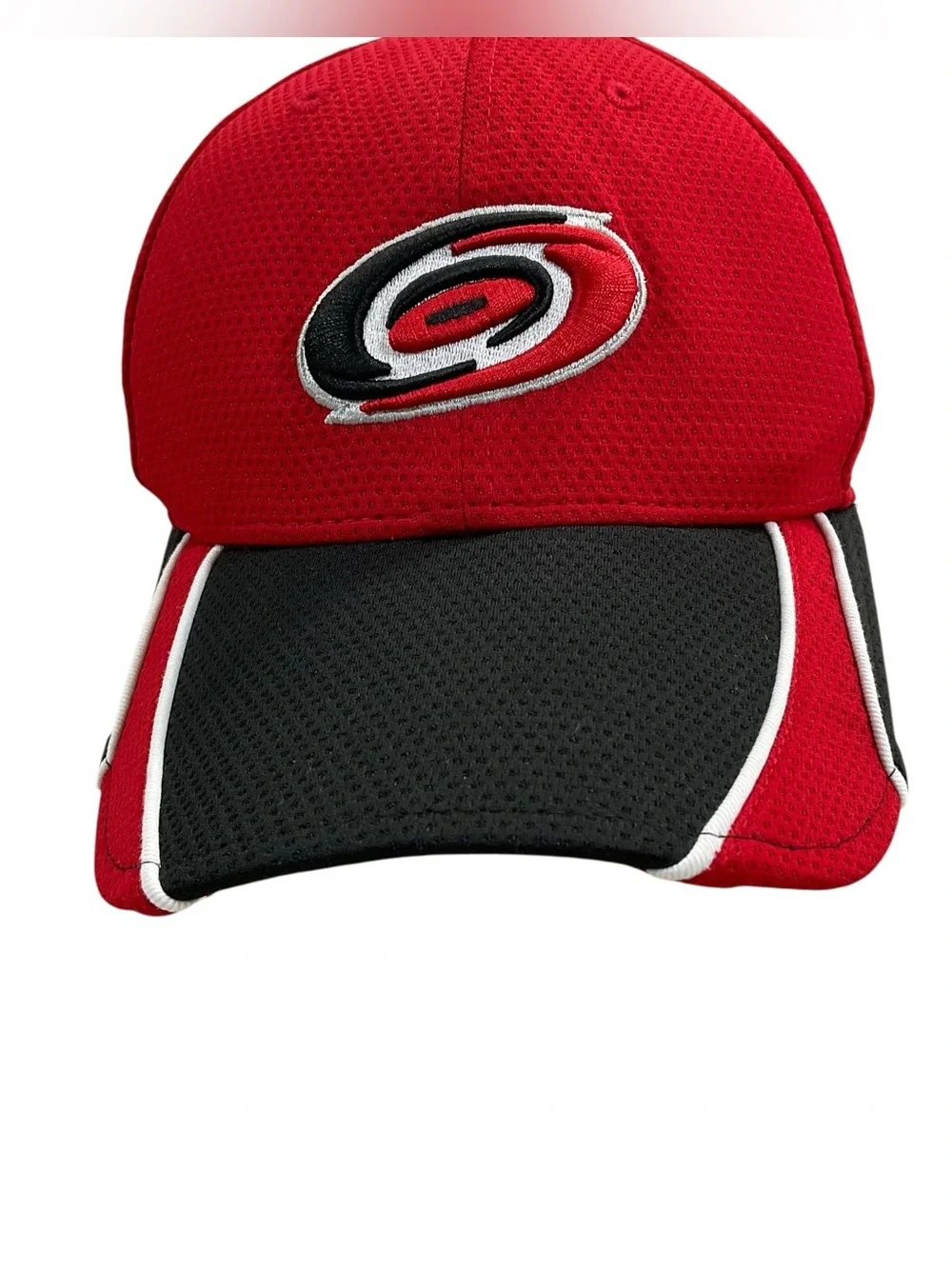 Carolina Hurricanes New Era 39THIRTY Flex Fit Hat Red Black NHL M/L Canes